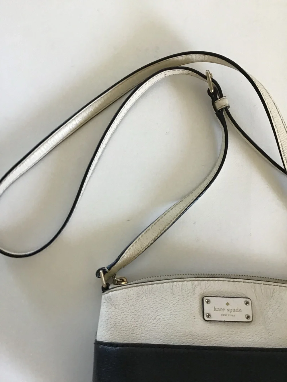 Kate Spade New York Grove Street Colorblock Crossbody Bag Black Cream Leather